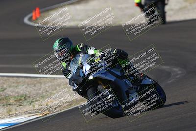 media/Sep-20-2025-TrackDaz (Sat) [[27f0cde673]]/B Group/1020am (Turn 3)/